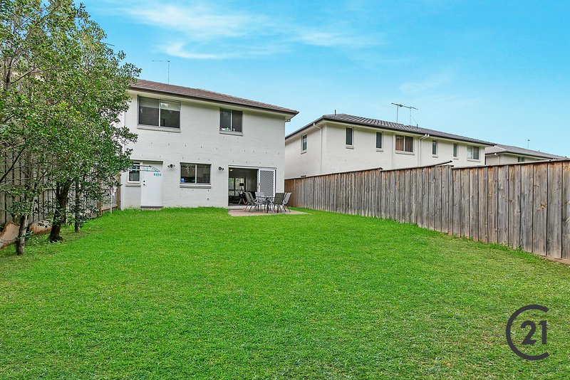 Photo - 43 Lookout Circuit, Stanhope Gardens NSW 2768 - Image 9