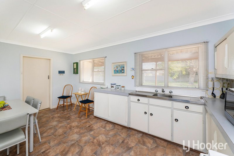 Photo - 43 Loxton Street, Dudley Park WA 6210 - Image 3