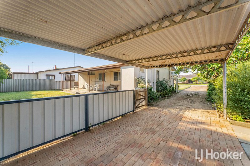 Photo - 43 Loxton Street, Dudley Park WA 6210 - Image 17