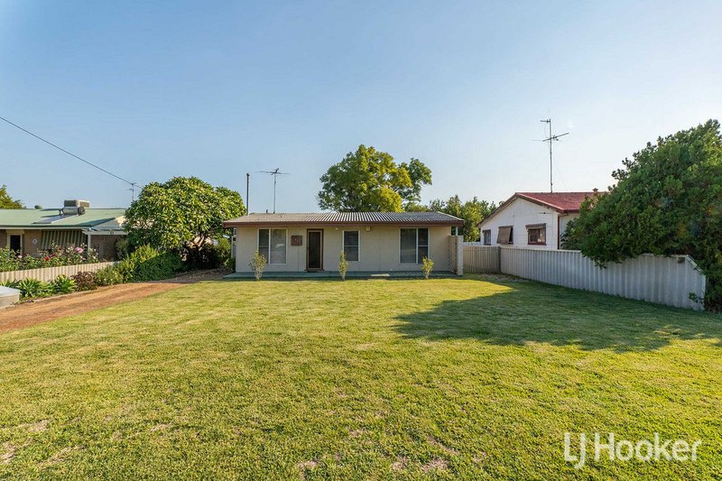 Photo - 43 Loxton Street, Dudley Park WA 6210 - Image 23