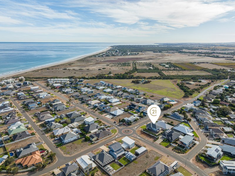 Photo - 43 Lurline Boulevard, Sellicks Beach SA 5174 - Image 3