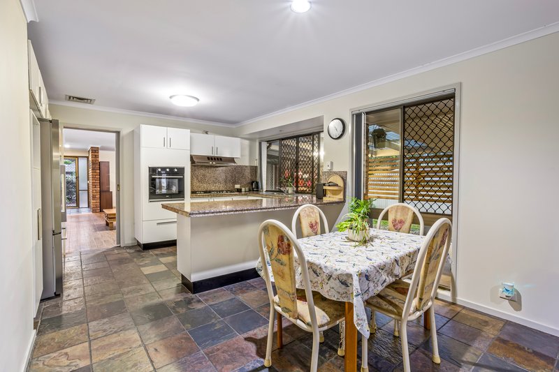 Photo - 43 Macquarie Drive, Petrie QLD 4502 - Image 14