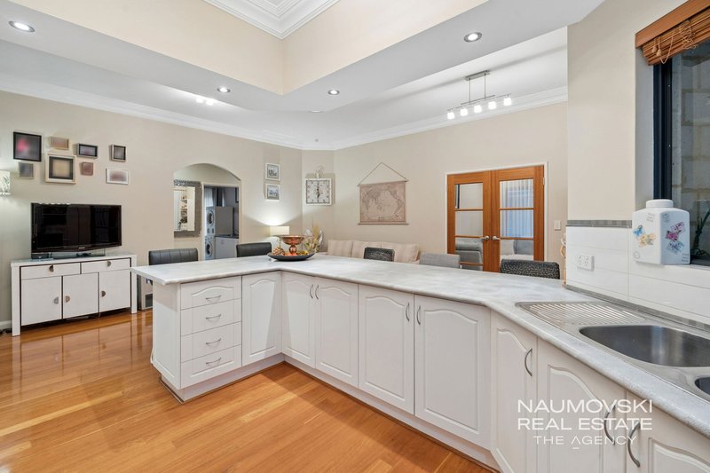 Photo - 43 Marginson Drive, Landsdale WA 6065 - Image 9