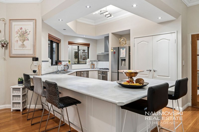 Photo - 43 Marginson Drive, Landsdale WA 6065 - Image 12
