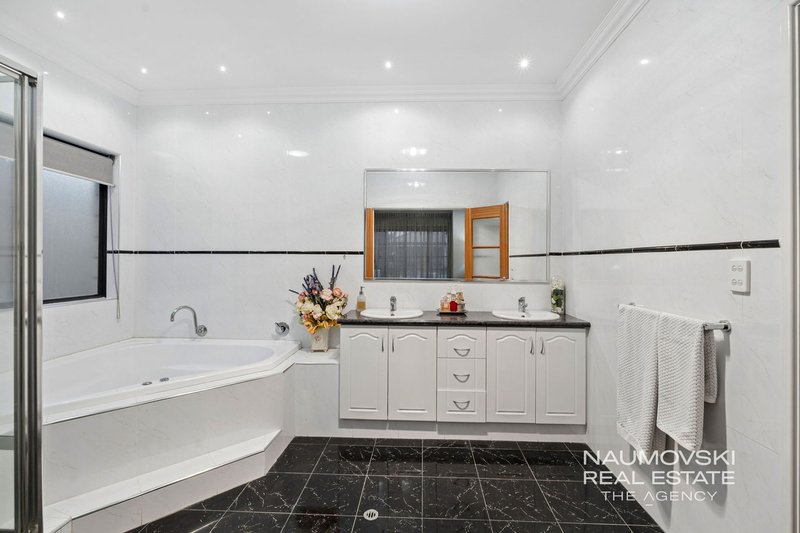 Photo - 43 Marginson Drive, Landsdale WA 6065 - Image 16
