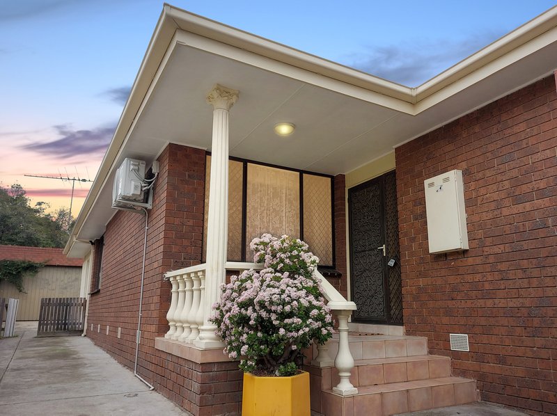 Photo - 43 Marks Street, Coburg VIC 3058 - Image 3