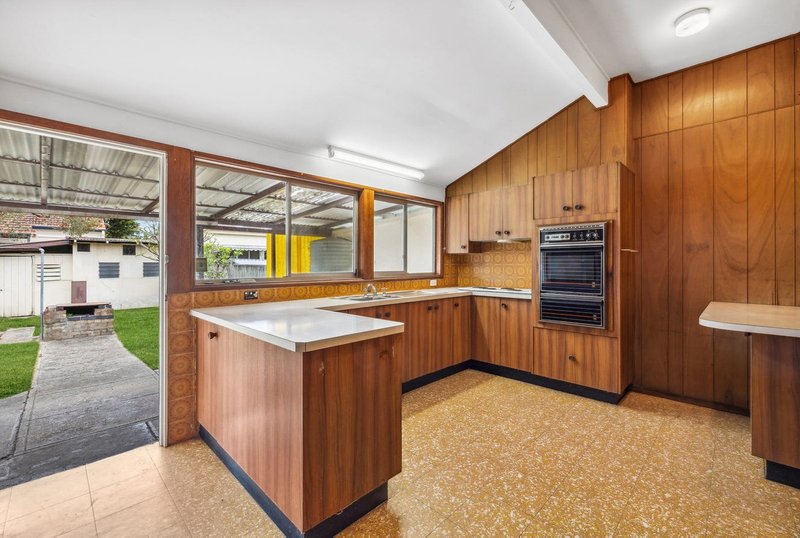 Photo - 43 Marlborough Road, Willoughby NSW 2068 - Image 3