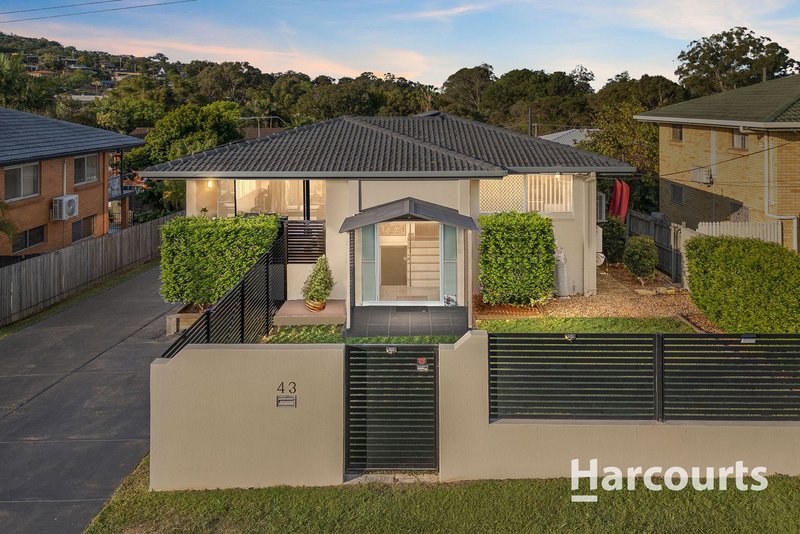 Photo - 43 Meckiff Street, Upper Mount Gravatt QLD 4122 - Image 2