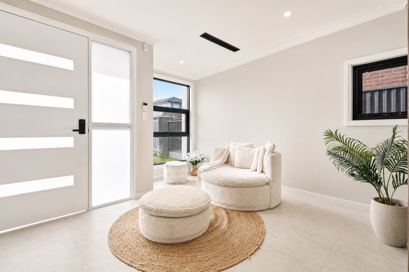 Photo - 43 Mercury Street, Leppington NSW 2179 - Image 2
