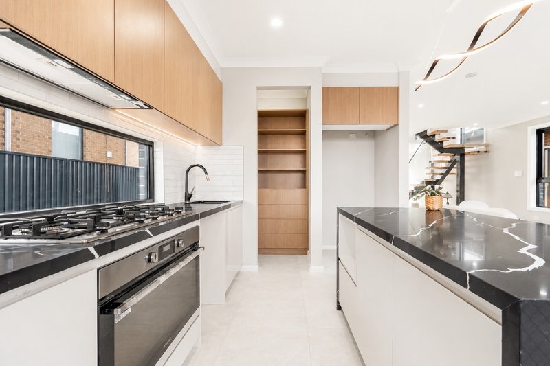 Photo - 43 Mercury Street, Leppington NSW 2179 - Image 5