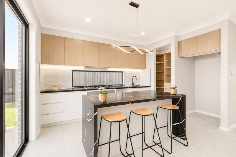 Photo - 43 Mercury Street, Leppington NSW 2179 - Image 6