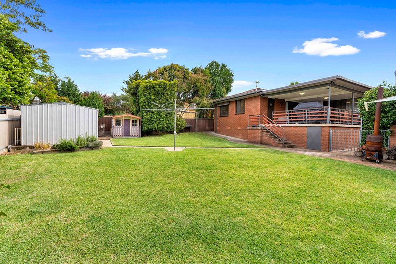 Photo - 43 Merinda Crescent, Kooringal NSW 2650 - Image 16