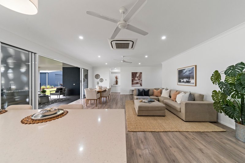 Photo - 43 Merivale Street, Jensen QLD 4818 - Image 9