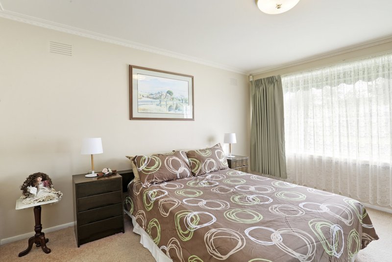 Photo - 43 Merlin Crescent, Corio VIC 3214 - Image 7