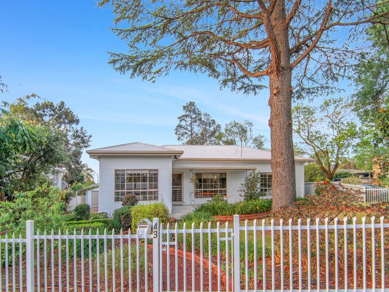 Photo - 43 Messner Street, Griffith NSW 2680 - Image 2