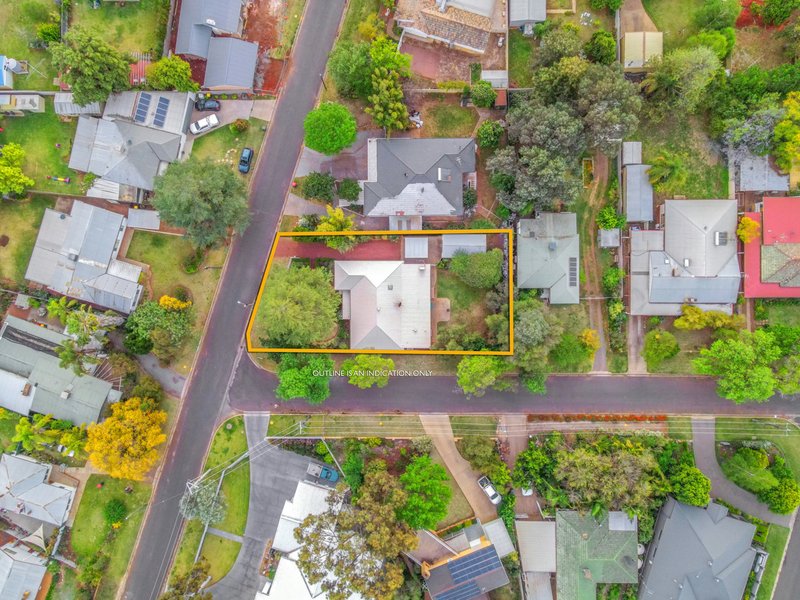 Photo - 43 Messner Street, Griffith NSW 2680 - Image 9