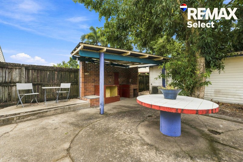 Photo - 43 Milne , West Mackay QLD 4740 - Image 26