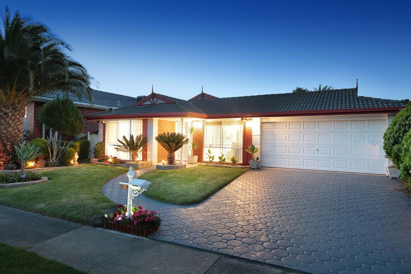 Photo - 43 Mintaro Way, Seabrook VIC 3028 - Image 2