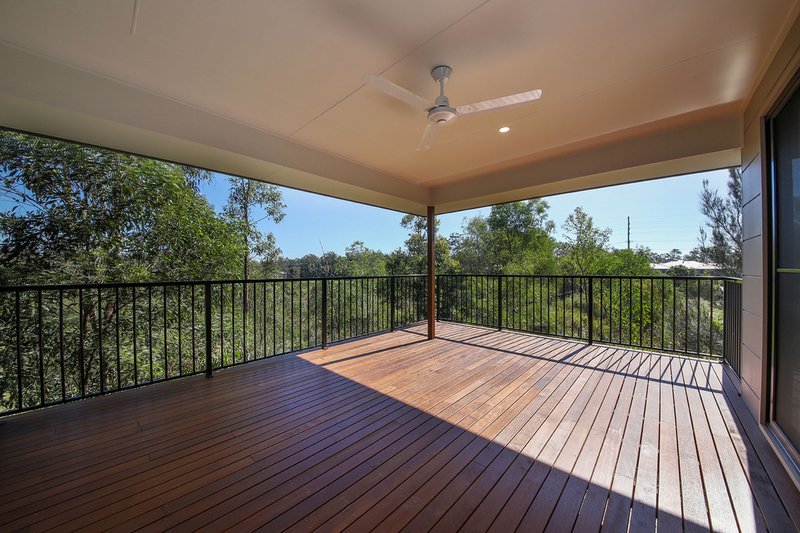 Photo - 43 Mirinae Circuit, Pimpama QLD 4209 - Image 11