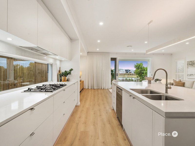 Photo - 43 Mofflin Parade, Mango Hill QLD 4509 - Image 10