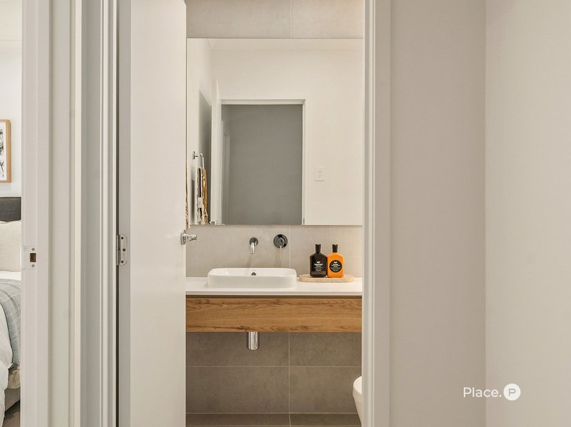 Photo - 43 Mofflin Parade, Mango Hill QLD 4509 - Image 32