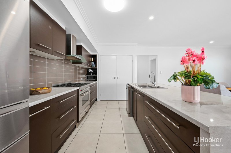 Photo - 43 Mondial Drive, Warner QLD 4500 - Image 2