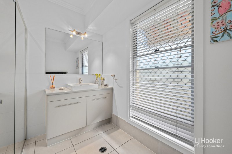 Photo - 43 Mondial Drive, Warner QLD 4500 - Image 16