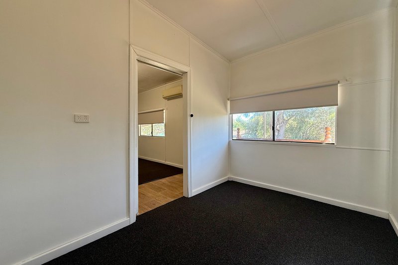 Photo - 43 Morfitt Street, Mandurah WA 6210 - Image 7