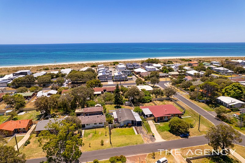 Photo - 43 Moylan Way, Geographe WA 6280 - Image 35