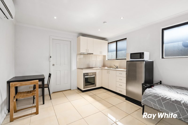 Photo - 43 Myrtle Street, Prospect NSW 2148 - Image 10