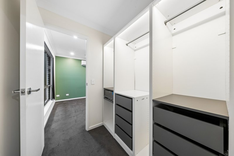 Photo - 43 Neumann Drive, Yarrabilba QLD 4207 - Image 7