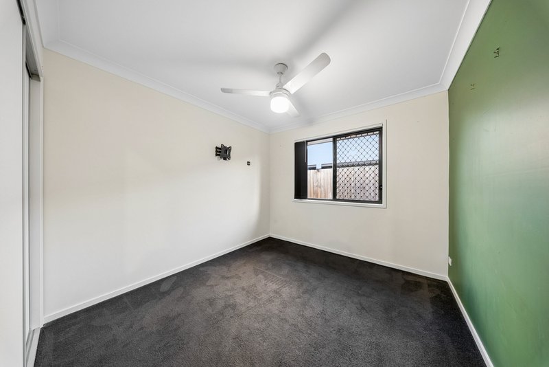 Photo - 43 Neumann Drive, Yarrabilba QLD 4207 - Image 11