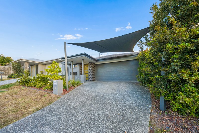 Photo - 43 Neumann Drive, Yarrabilba QLD 4207 - Image 17