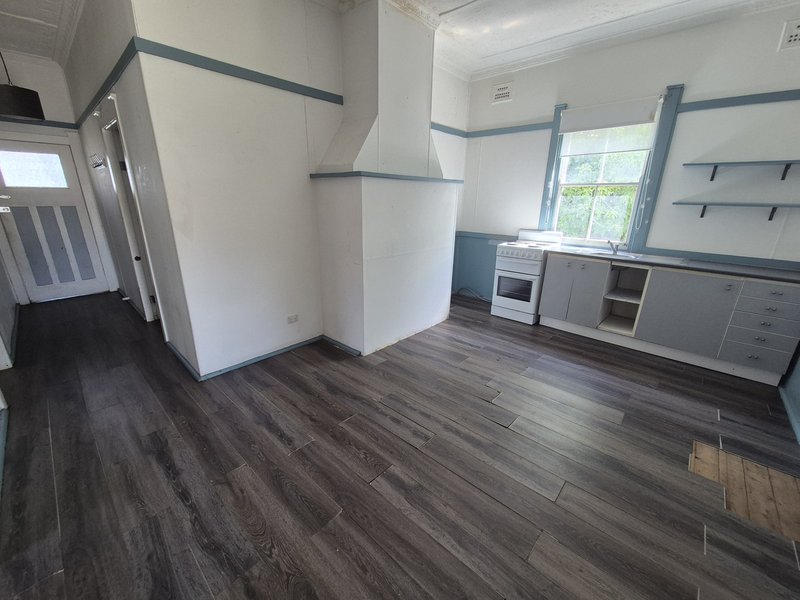 Photo - 43 Newton Road, Blacktown NSW 2148 - Image 2