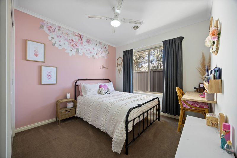 Photo - 43 Orion Street, Sebastopol VIC 3356 - Image 14