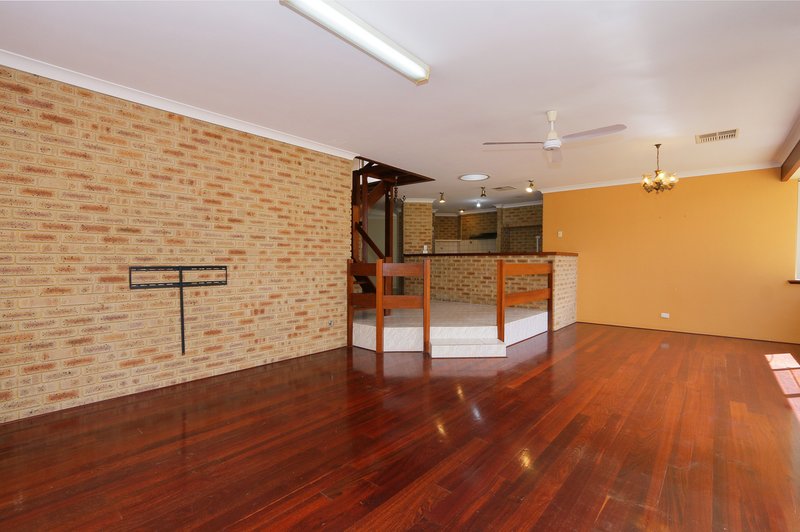 Photo - 43 Paterson Gardens, Winthrop WA 6150 - Image 16