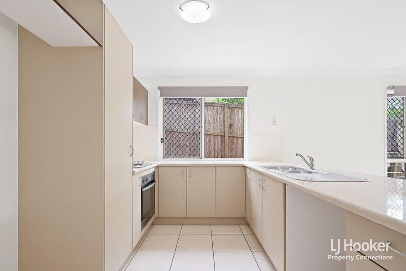 Photo - 4/3 Patterson Street, Petrie QLD 4502 - Image 5