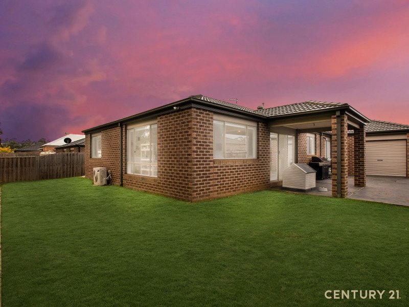 Photo - 43 Pepper Crescent, Drouin VIC 3818 - Image 9