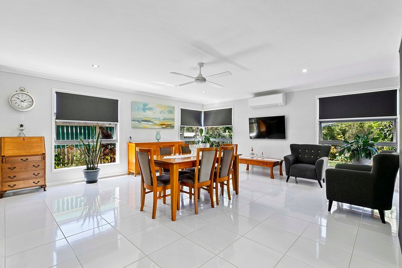 Photo - 43 Philip Street, Howard QLD 4659 - Image 9