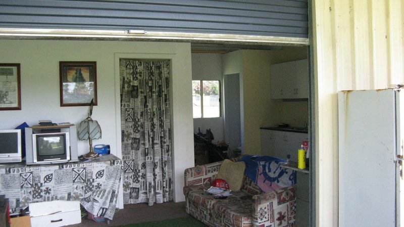 Photo - 43 Plantation Road, Avondale QLD 4670 - Image 3