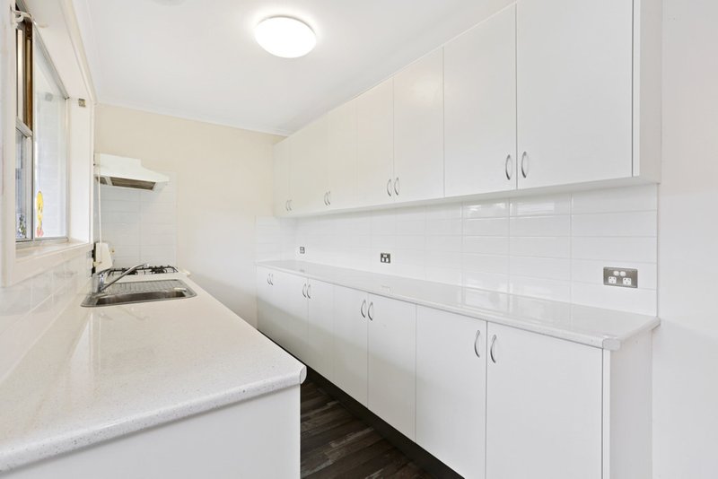 Photo - 43 Plantation Road, Corio VIC 3214 - Image 3