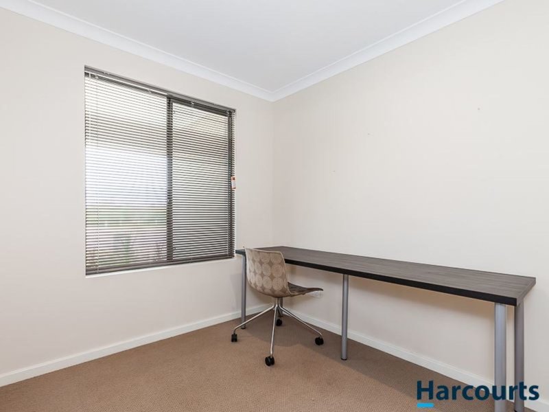 Photo - 43 Pollen Turn, Banksia Grove WA 6031 - Image 7