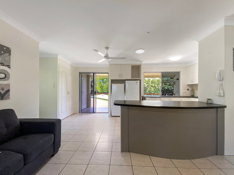 Photo - 43 Poole Street, Sarina Beach QLD 4737 - Image 10