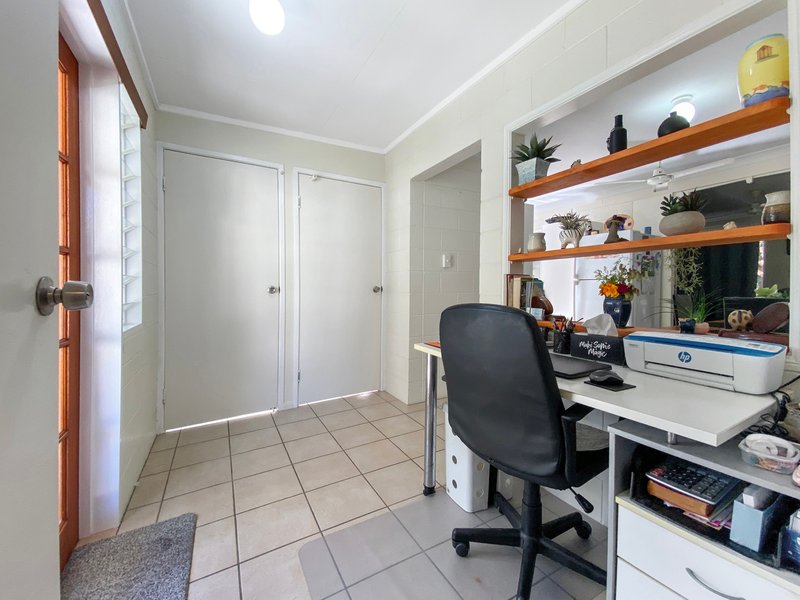 Photo - 43 Poole Street, Sarina Beach QLD 4737 - Image 26