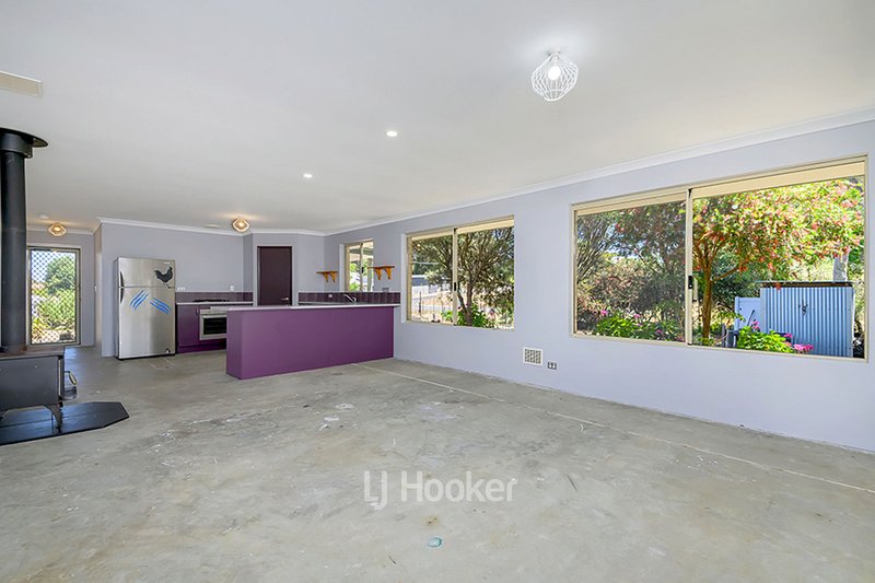 Photo - 43 Porter Street, Collie WA 6225 - Image 5