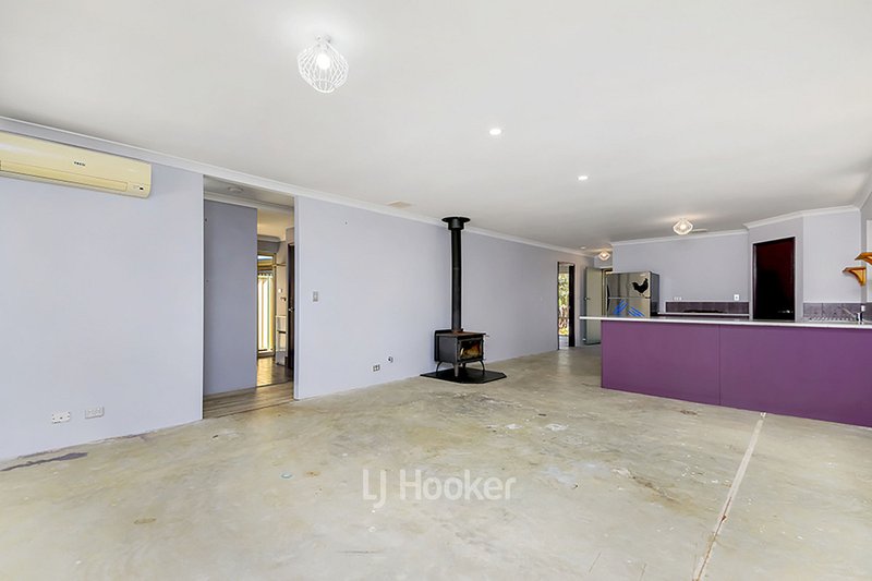 Photo - 43 Porter Street, Collie WA 6225 - Image 11