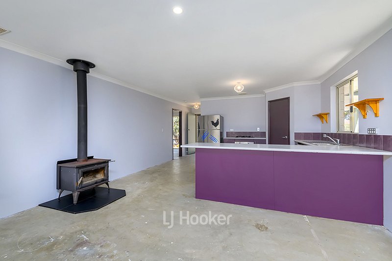 Photo - 43 Porter Street, Collie WA 6225 - Image 12