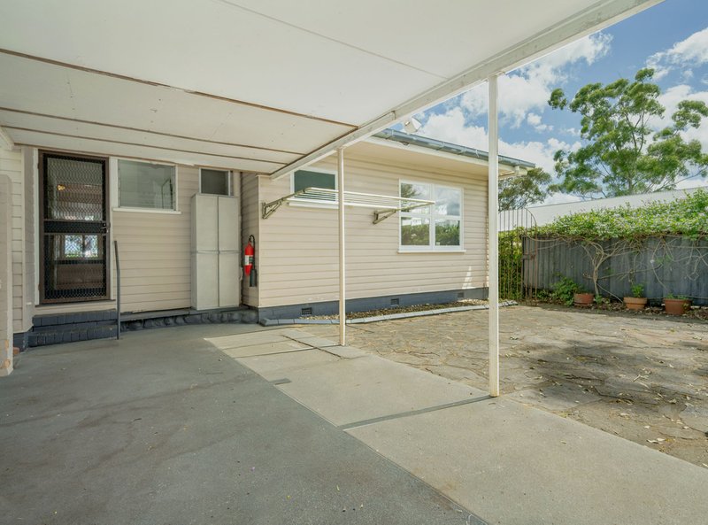 Photo - 43 Prince Henry Drive, Prince Henry Heights QLD 4350 - Image 15