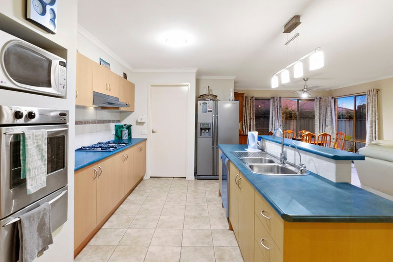 Photo - 43 Prospect Drive, Tarneit VIC 3029 - Image 5