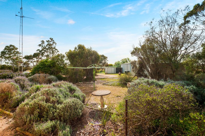 Photo - 43 Pryors Lane, Moonta SA 5558 - Image 14